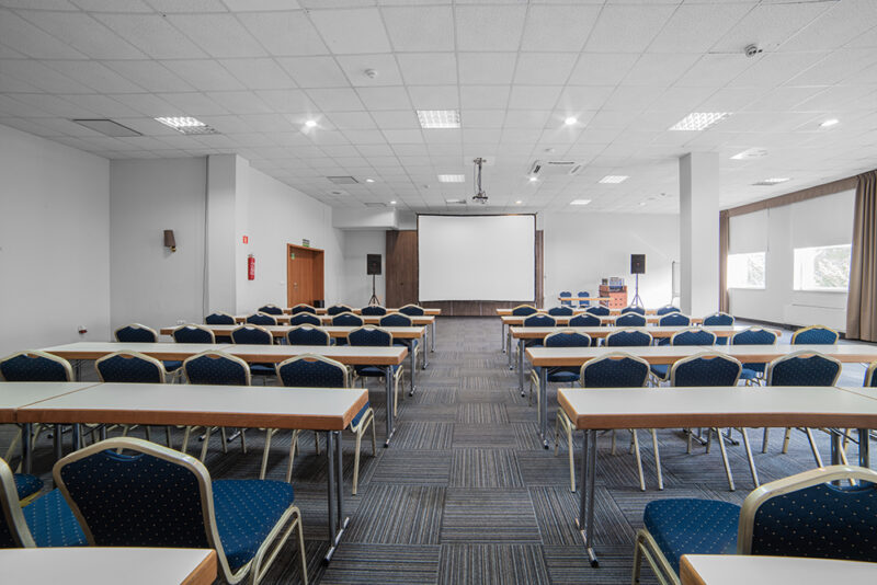 Konferencje